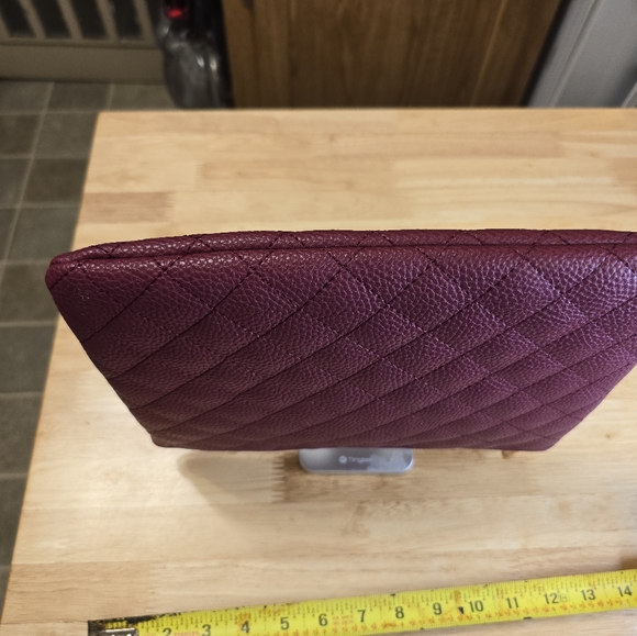 Neiman Marcus clutch - Picture 8 of 10